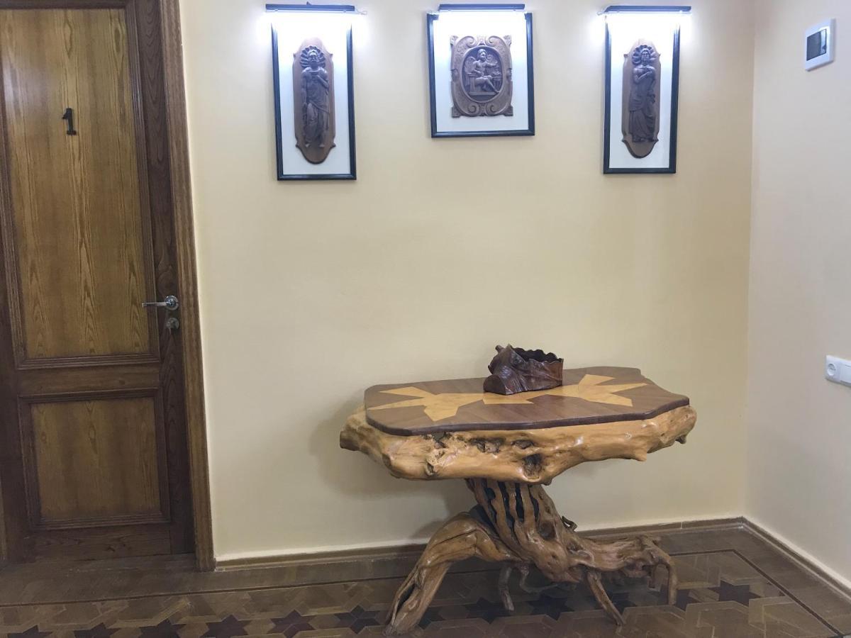 Wooden Museum Hotel Kutaisi Luaran gambar