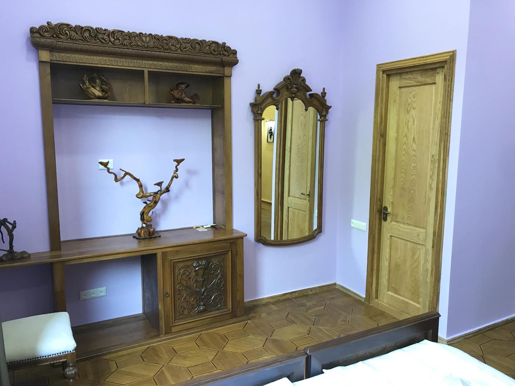 Wooden Museum Hotel Kutaisi Bilik gambar