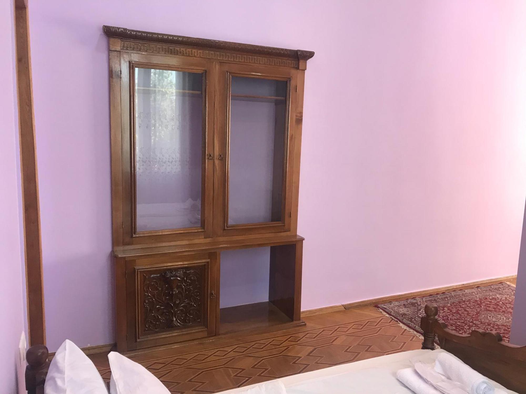 Wooden Museum Hotel Kutaisi Bilik gambar